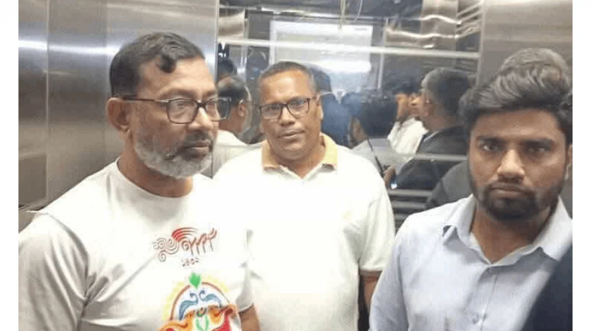 Dhaka University Deputy Registrar Detained for Posting Against Sheikh Hasina’s Verdict