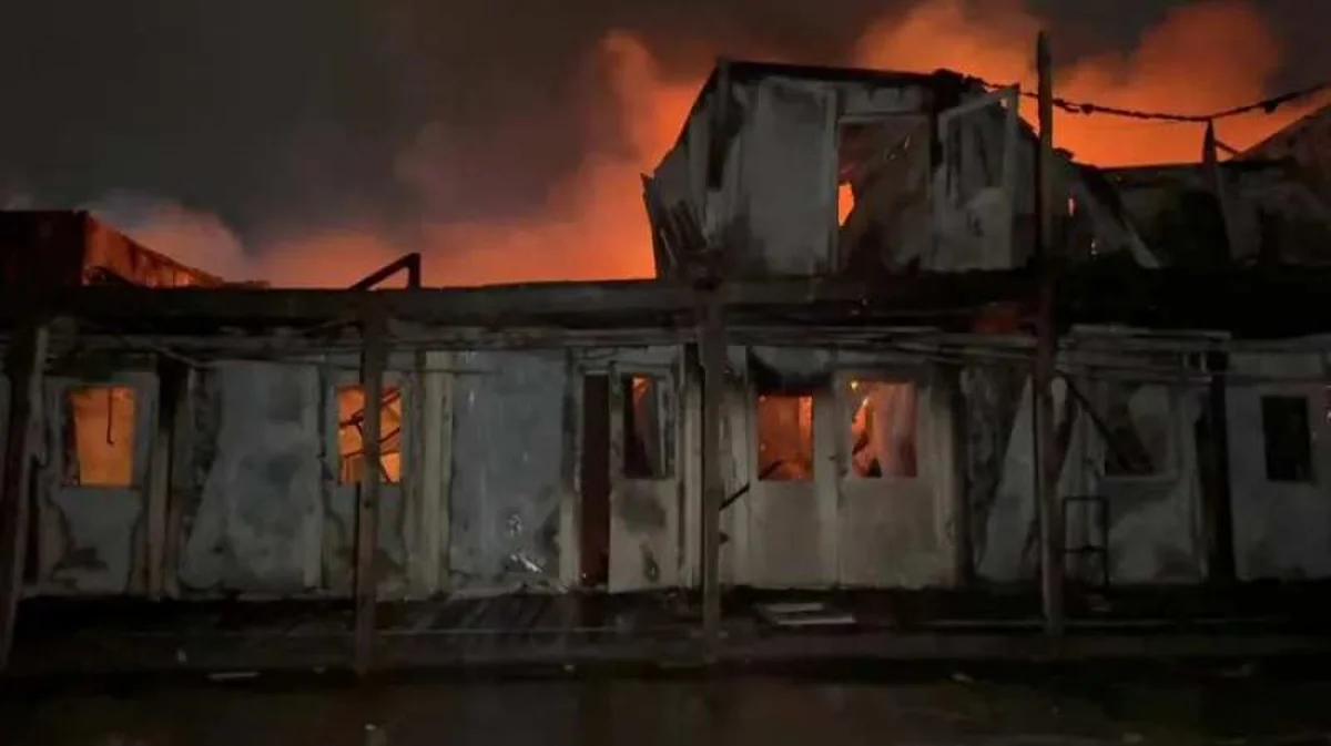 400 killed in Pakistani airstrike on hospital in Afghanistan