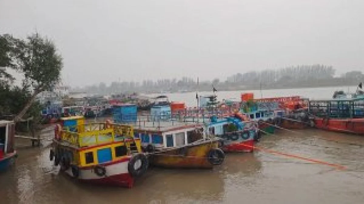 Touristless Sundarbans as Vessel Strike Continues for Second Day