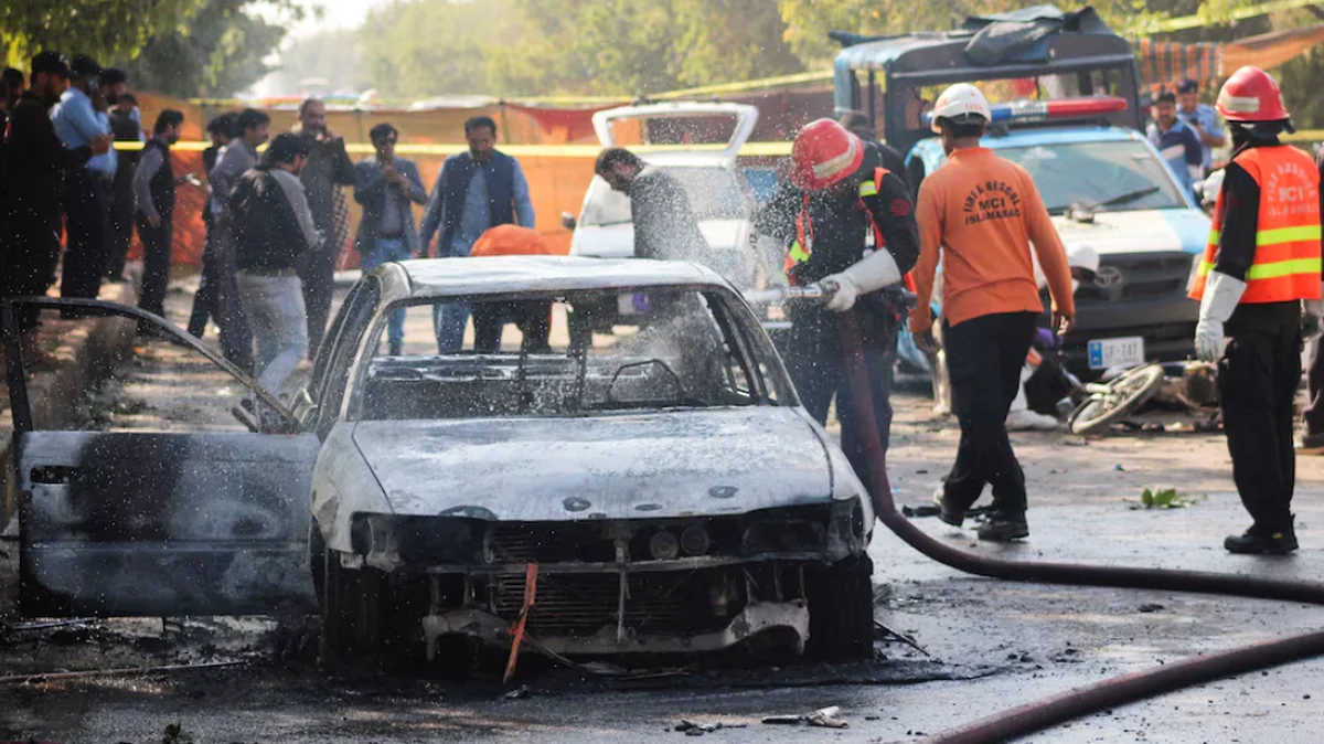 Suicide Attack in Islamabad Kills 12, Pakistan Taliban Claims Responsibility