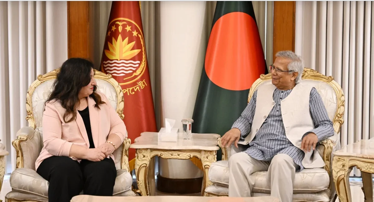 Canadian Delegation Meets Muhammad Yunus, Discusses Rohingya Crisis