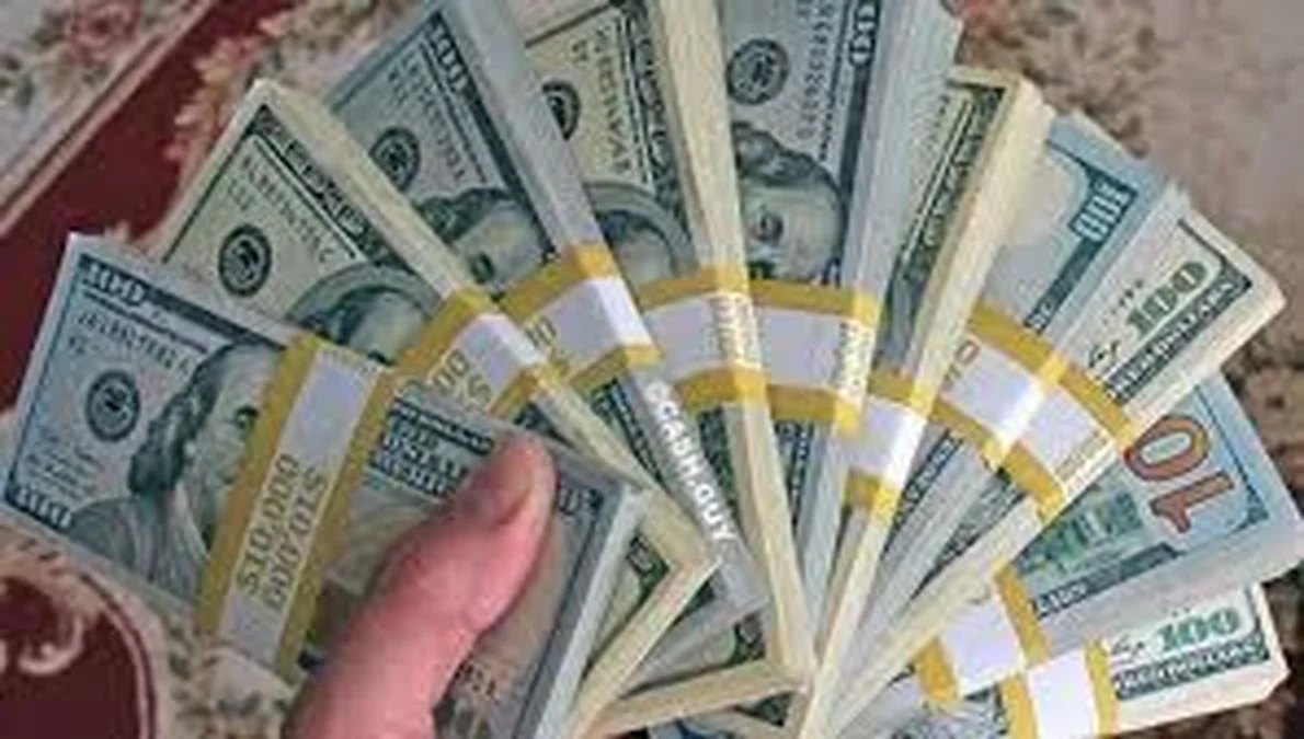 Foreign debt increased by 1.30 billion dollars in three months