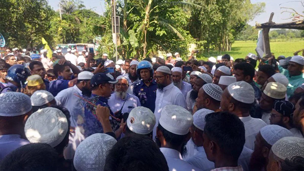 Religious Protest Turns Violent Over Music Event in Rural Bangladesh