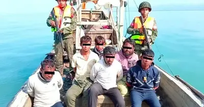 Bangladeshi Fishermen Among 400 Captured Near Saint Martin by Arakan Army